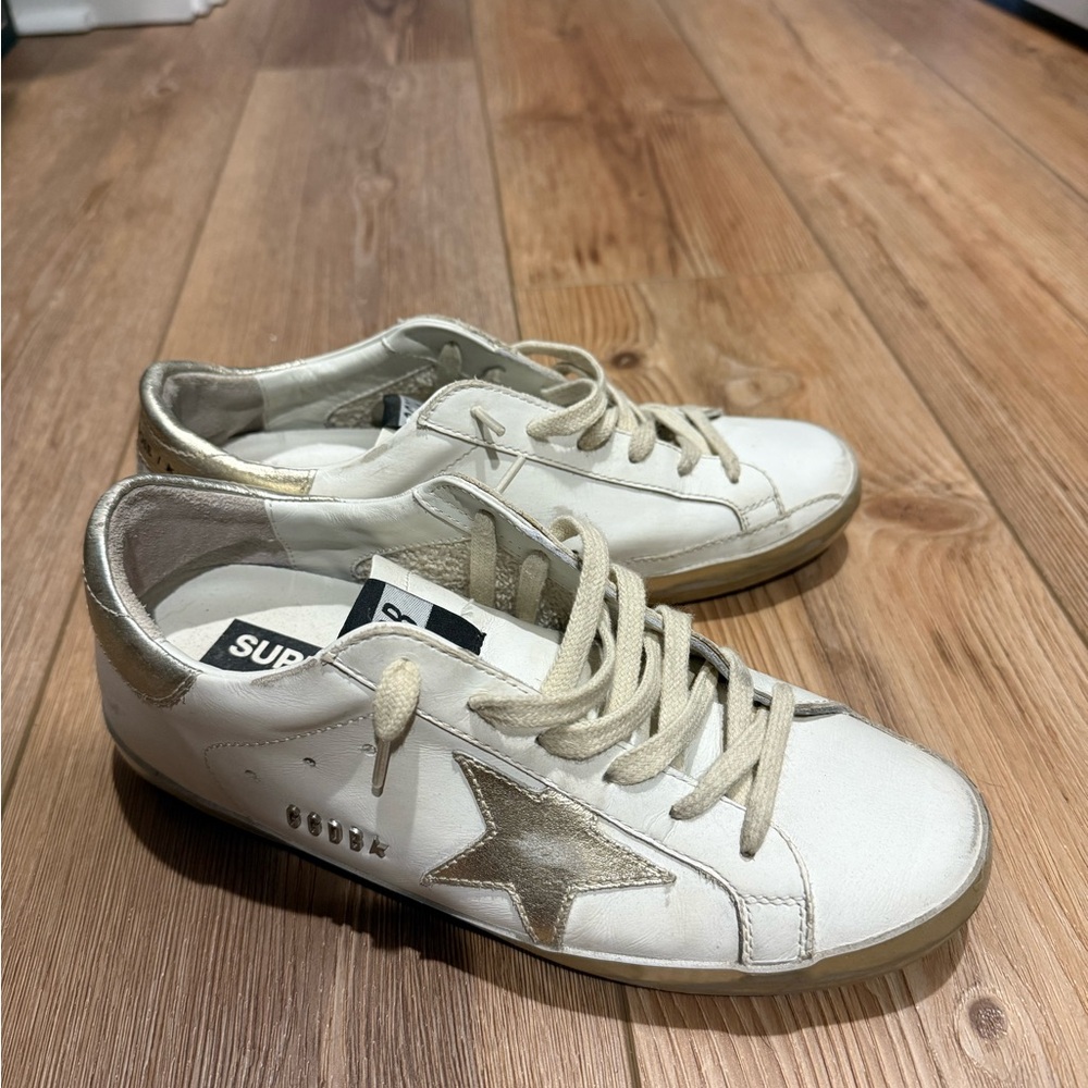 Golden Goose Superstar